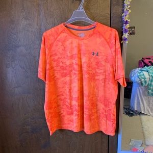 Under armor shirt